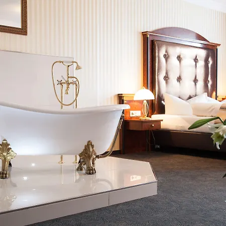 & Restaurant Zum Anker 3*